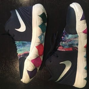 Nike (little kid) Kyrie 5 GS 'Galaxy' (size 2)